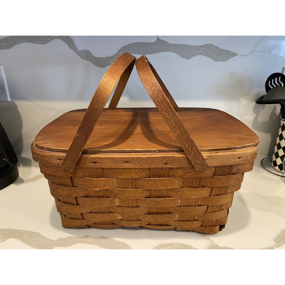 Vintage Woven Bamboo Wood Picnic Basket 18”L x 12”W x  9”H In Lovely Condition